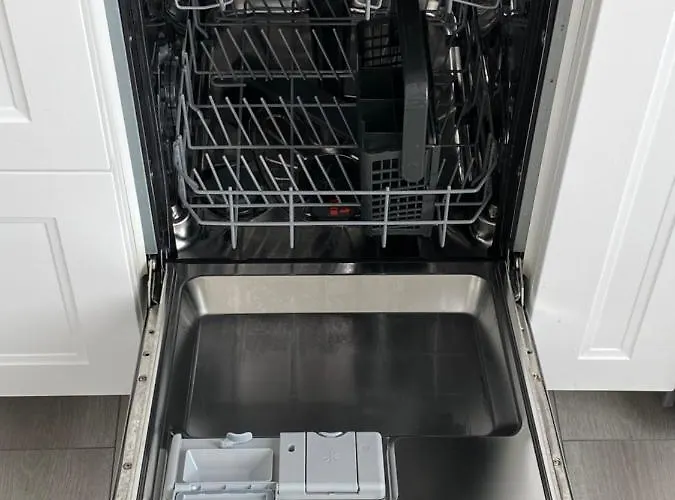 70m2 Climatise - Parking Prive - Terrasse - 2 - Lycee Roosevelt - Arena